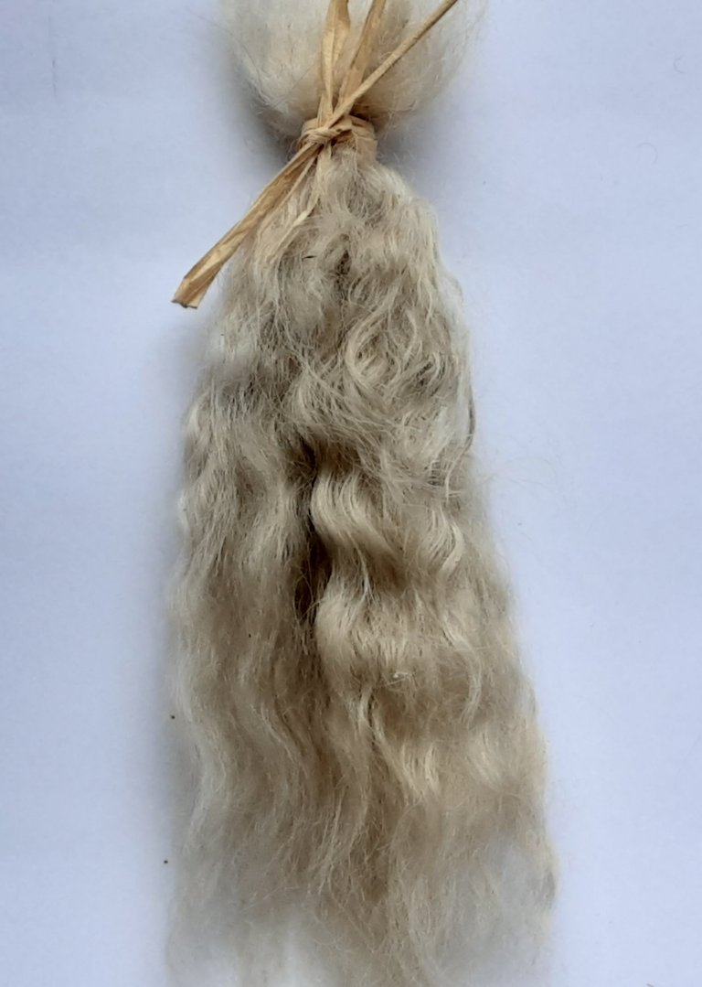 Premium Conditioned Wavy Mohair Locks for Doll Hair 