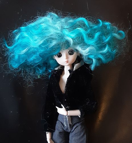 5.5 inch gotland fibre doll wig in platinum blue