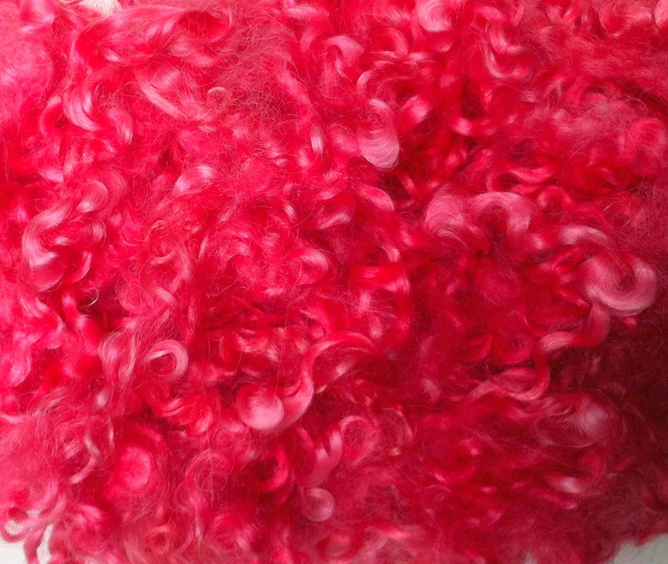 Teeswater Loose Fibre in Deep Pink