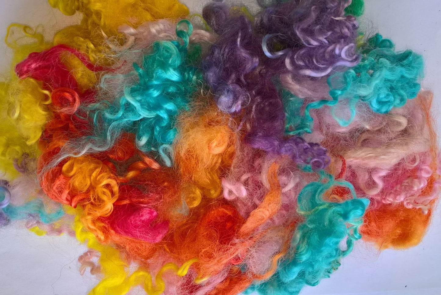 Teeswater Loose Fibre in Rainbow