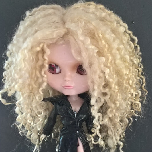 Teeswater Light Blonde Doll Wig