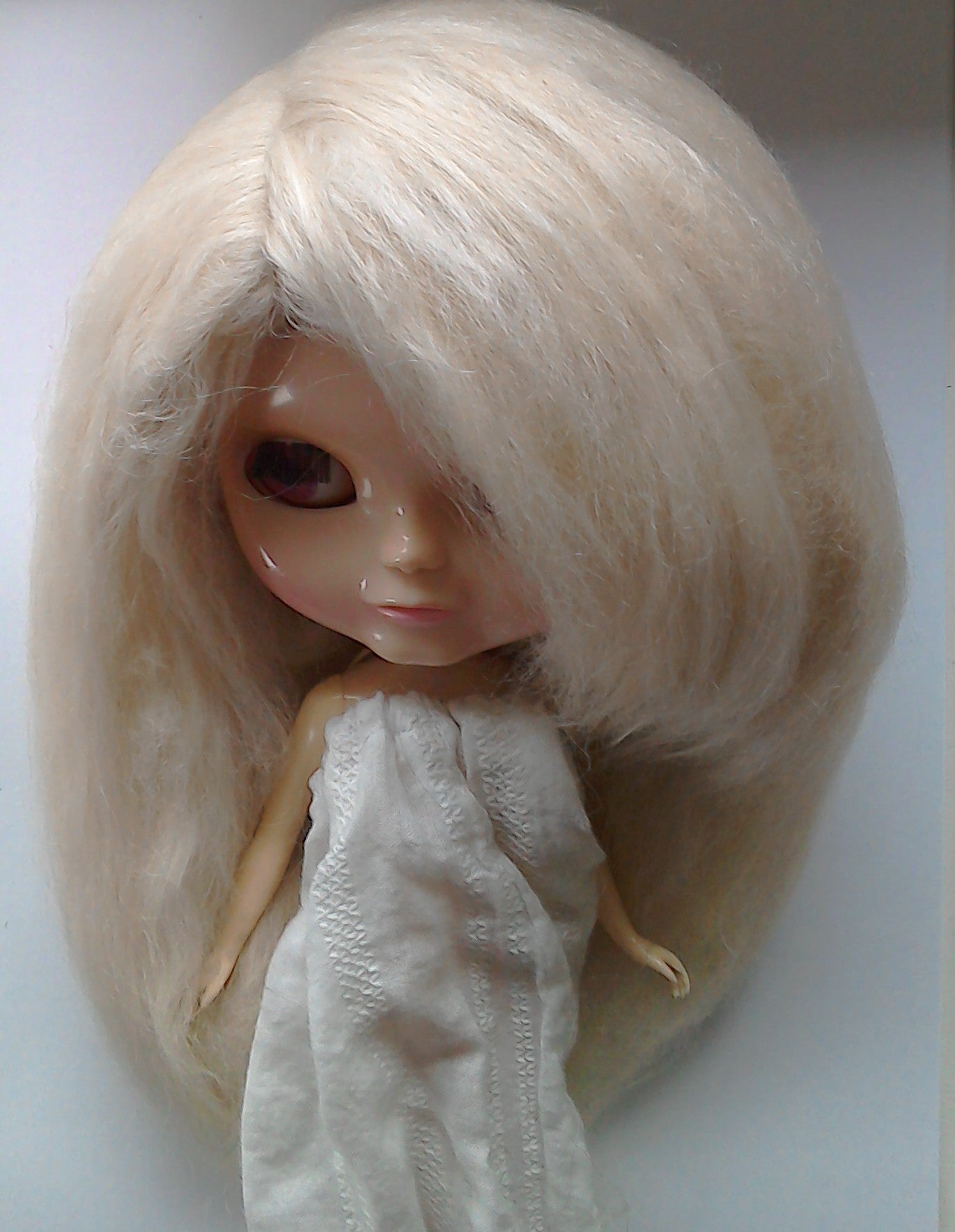 Ivory Suri Alpaca Doll Wig